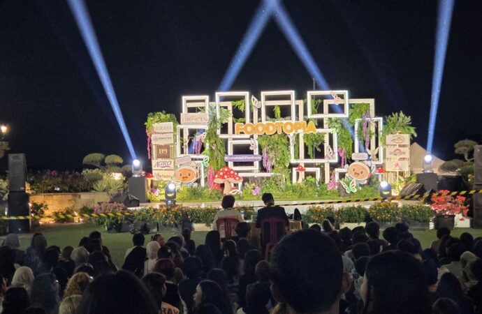 Angkat UMKM Kuliner Lewat Foodtopia 2025 di Rooftop Matos Malang
