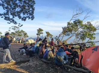 Menjelajah Gunung Bokong di Kota Batu: Pendakian Cepat dengan Panorama Kota & Alam yang Memikat