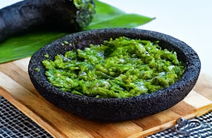 Suka Sambal Ijo ? Ini Kuliner dengan Sambal Ijo Nikmat. Dijamin Balik Lagi