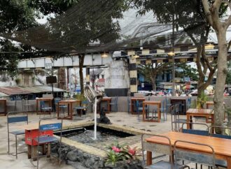 5 Tempat Ngopi di Malang dengan View Kereta Api yang Unik dan Estetik