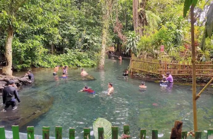 Menyelami Kedamaian di Sumber Umbulan Malang: Permata Air Alam yang Siap Jadi Oase Liburan
