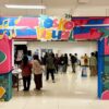 Keliling Dunia Cukup di Posko Visual MCC dan Menikmati Poster Internasional Mahasiswa UM